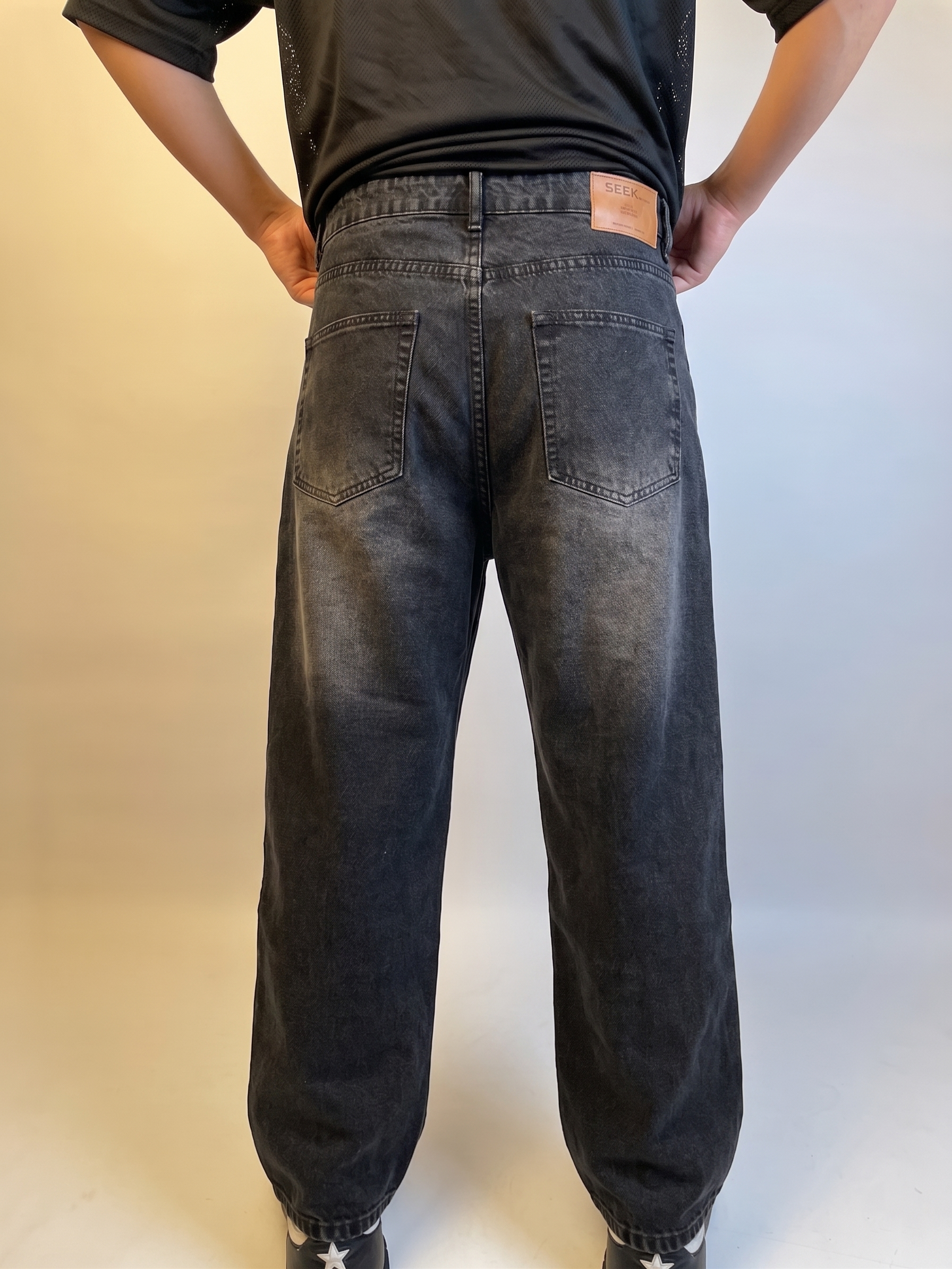 VINTAGE WASH BLACK - WIDE LEG DENIM