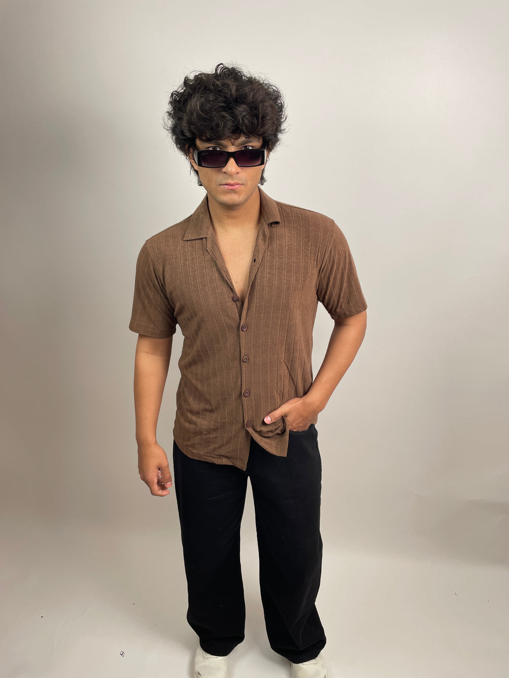 WALNUT MEN'S — DROP NEEDLE BUTTON-DOWN