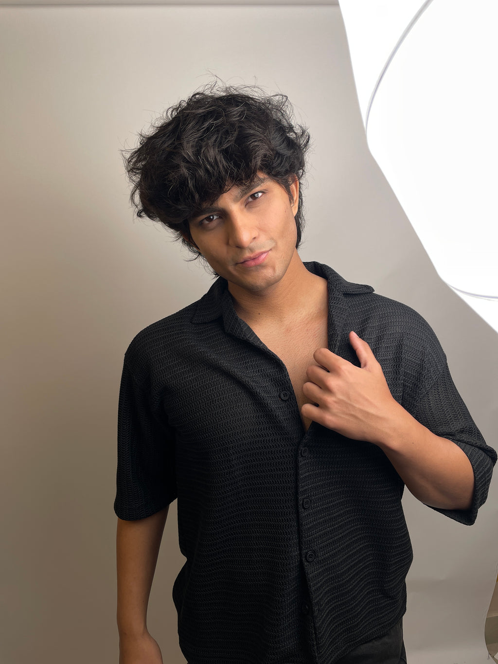 ONYX BLACK - CROCHET BUTTON-DOWN