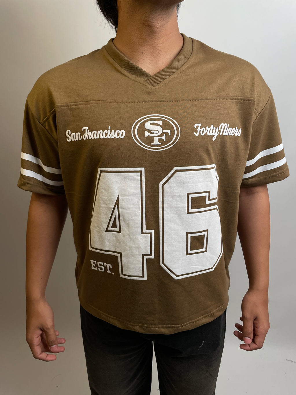 KHAKI BROWN - 46 OVERSIZED V-NECK
