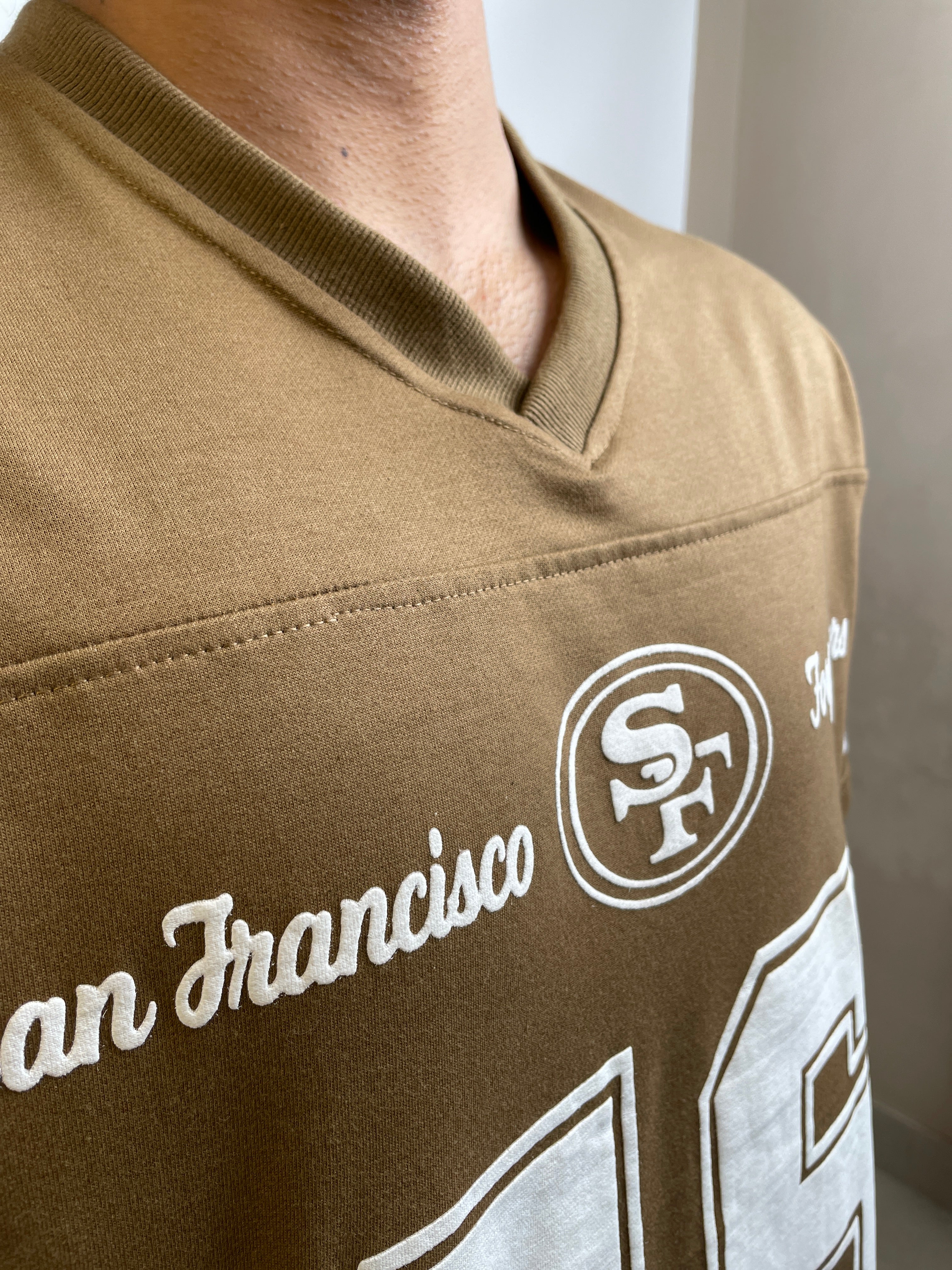 KHAKI BROWN - 46 OVERSIZED V-NECK