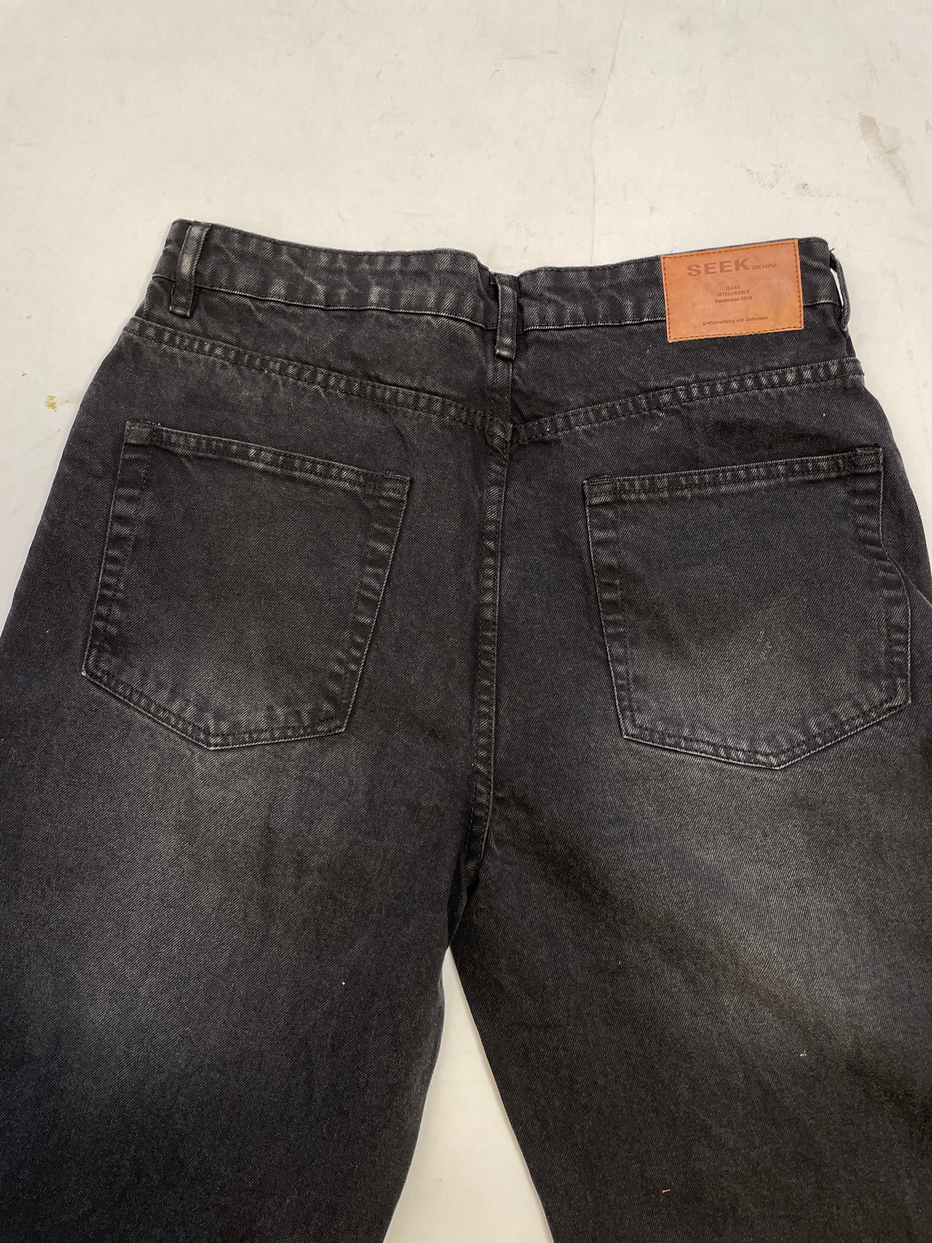 VINTAGE WASH BLACK - WIDE LEG DENIM